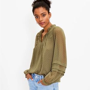 Loft Clip Pleated Sleeve Blouse